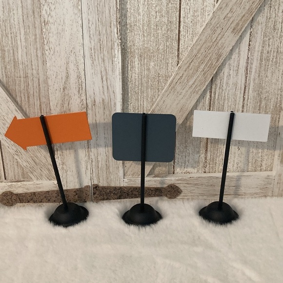 Target Hyde and Eek 2022 Halloween Mini Standing Signs - Picture 5 of 8